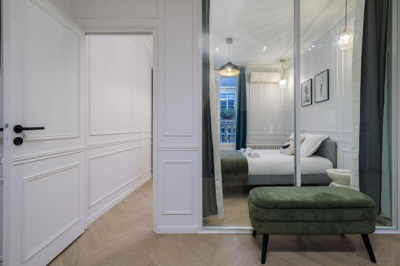 Poetic Stay - Champs Elysees Paříž Exteriér fotografie